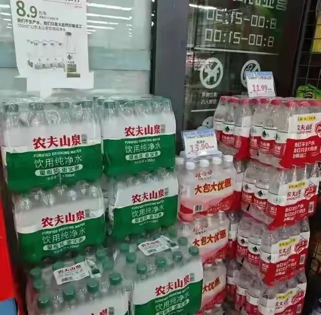 飲用水行業(yè)價格戰(zhàn)正酣，品牌突圍如何從價格廝殺轉(zhuǎn)向價值創(chuàng)新驅(qū)動？